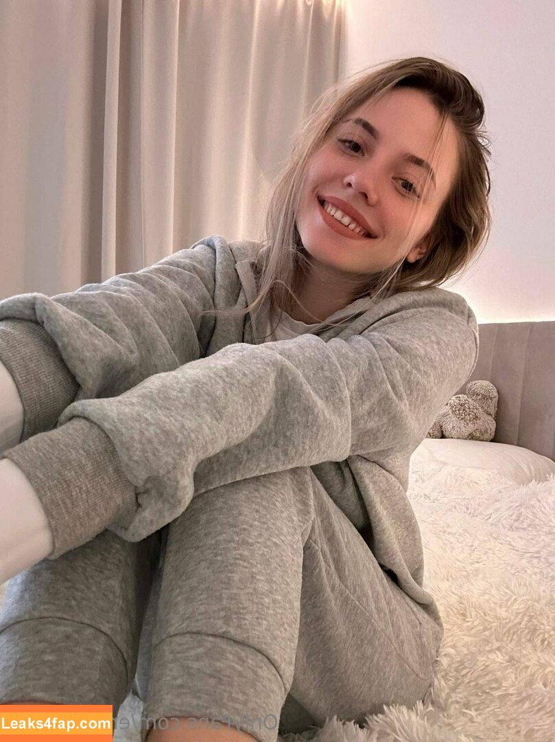 erika_cherry / erika_cherry_ / https: leaked photo photo #0246