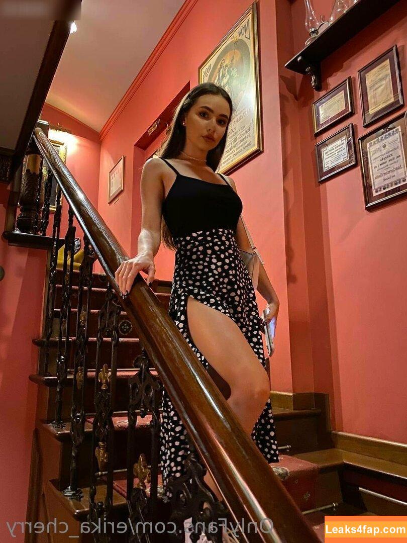 erika_cherry / erika_cherry_ / https: leaked photo photo #0286
