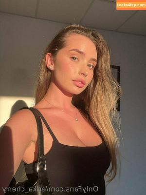 erika_cherry фото #0142