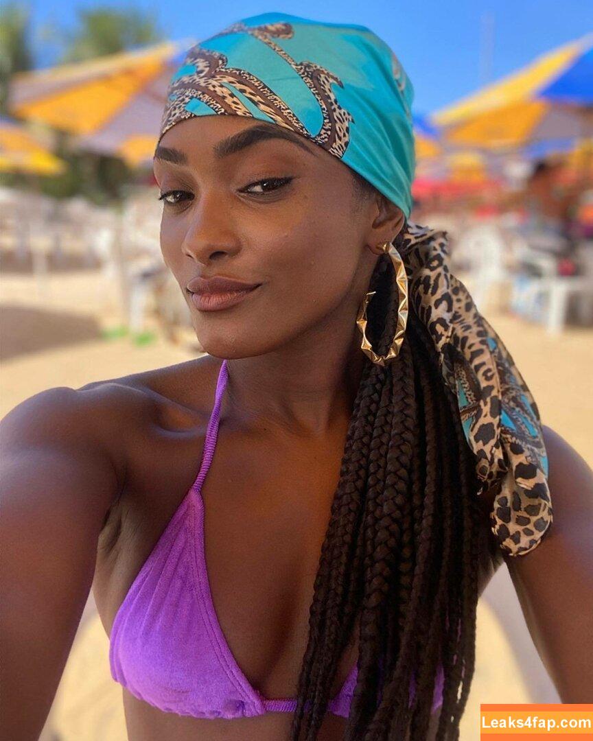 Erika Januza / erikajanuza leaked photo photo #0024