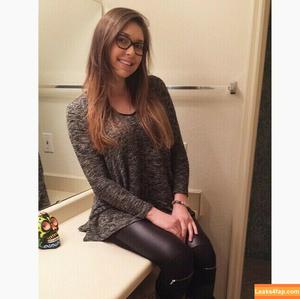 Erin Ashford photo #0216