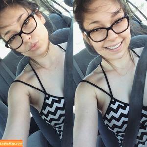 Erin Ashford photo #0225