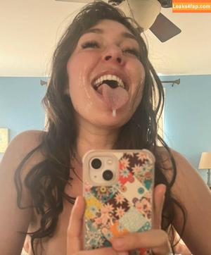 Erin Ashford photo #0317