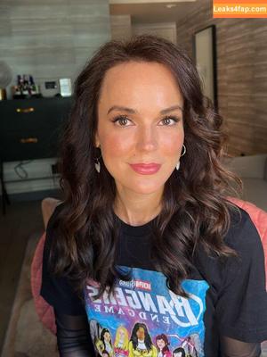 Erin Cahill фото #0029