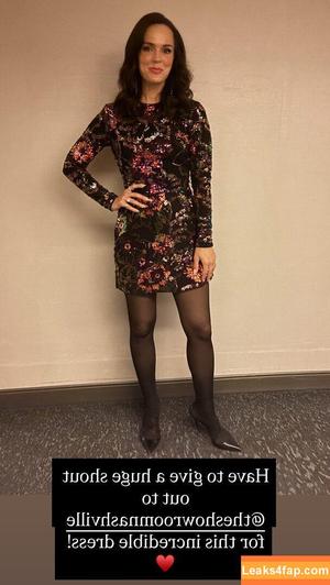 Erin Cahill photo #0046