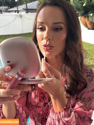 Erin Cahill photo #0055