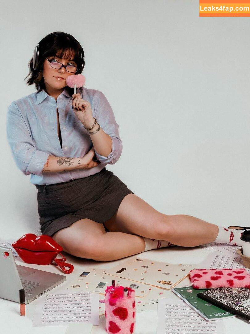 Erin Dougal / Smosh / erindougal leaked photo photo #0152