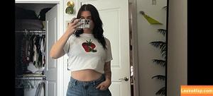 Erin Dougal photo #0120