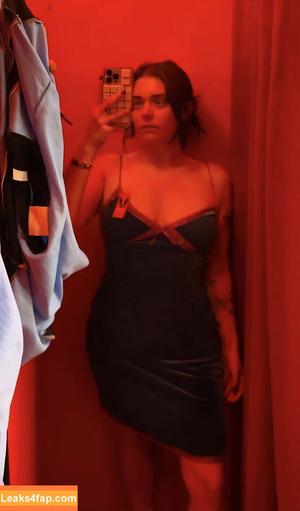 Erin Dougal photo #0126
