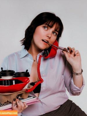 Erin Dougal photo #0149