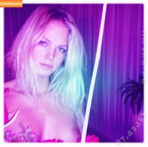 Erin Heatherton photo #0278