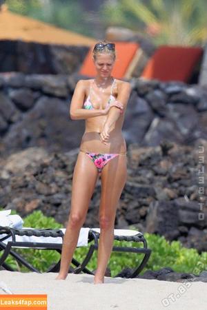 Erin Heatherton photo #0318