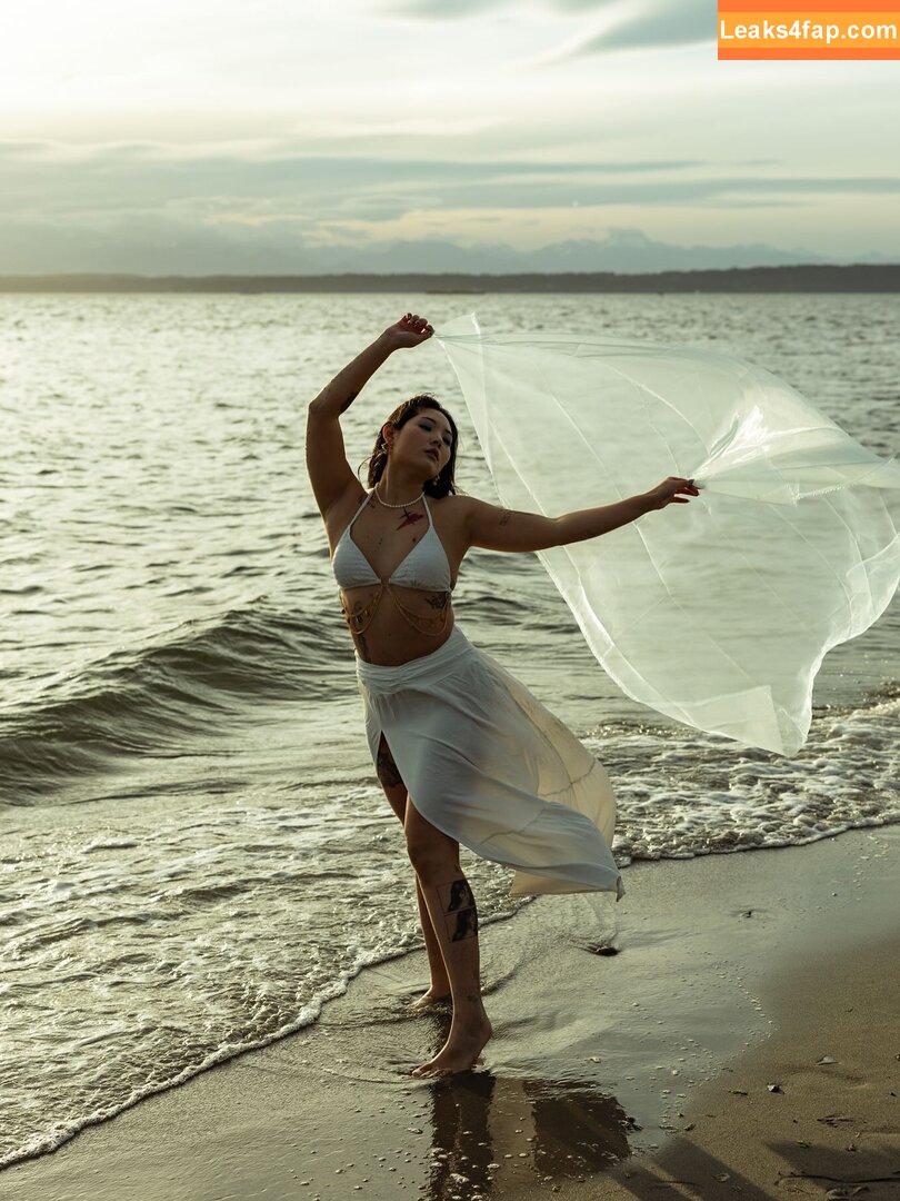 Erin Li / erinlimodel leaked photo photo #0024