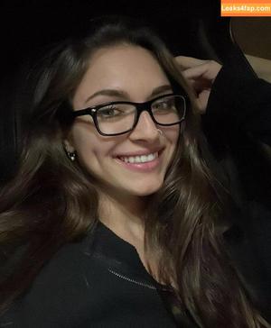 Erin Maloney photo #0004