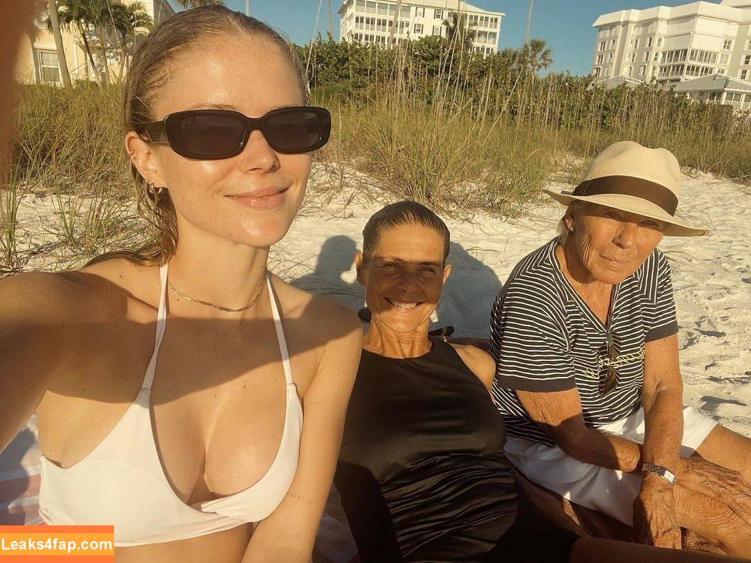 Erin Moriarty / erinelairmoriarty слитое фото фото #0004