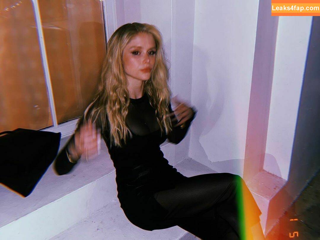 Erin Moriarty / erinelairmoriarty слитое фото фото #0169