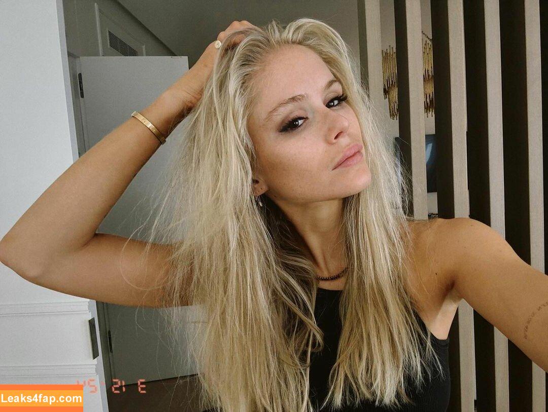 Erin Moriarty / erinelairmoriarty leaked photo photo #0211