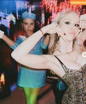 Erin Moriarty фото #0077