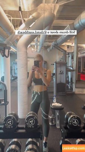 Erin Moriarty фото #0164