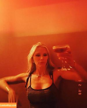 Erin Moriarty фото #0209