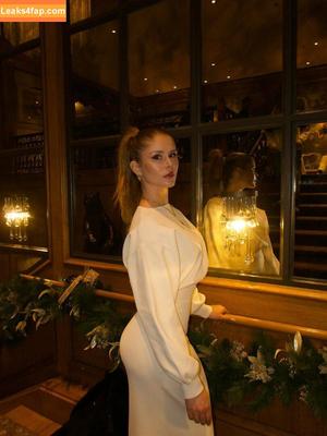 Erin Moriarty photo #0822