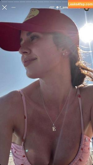 Erin Williams photo #0069