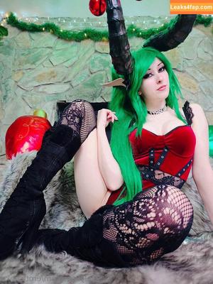 Eroticneko photo #1075