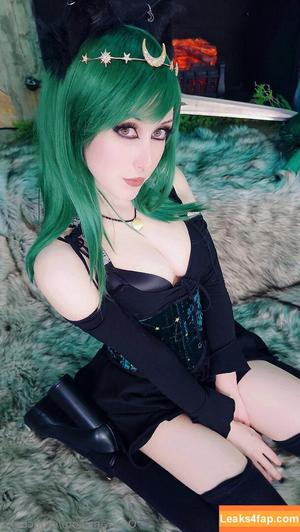 Eroticneko photo #1095