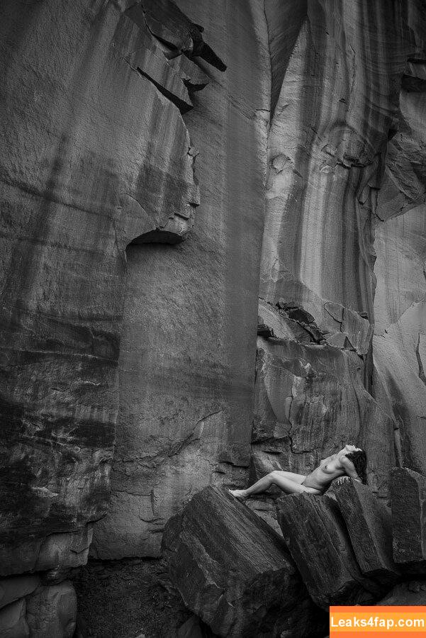 Escalante /  leaked photo photo #0004