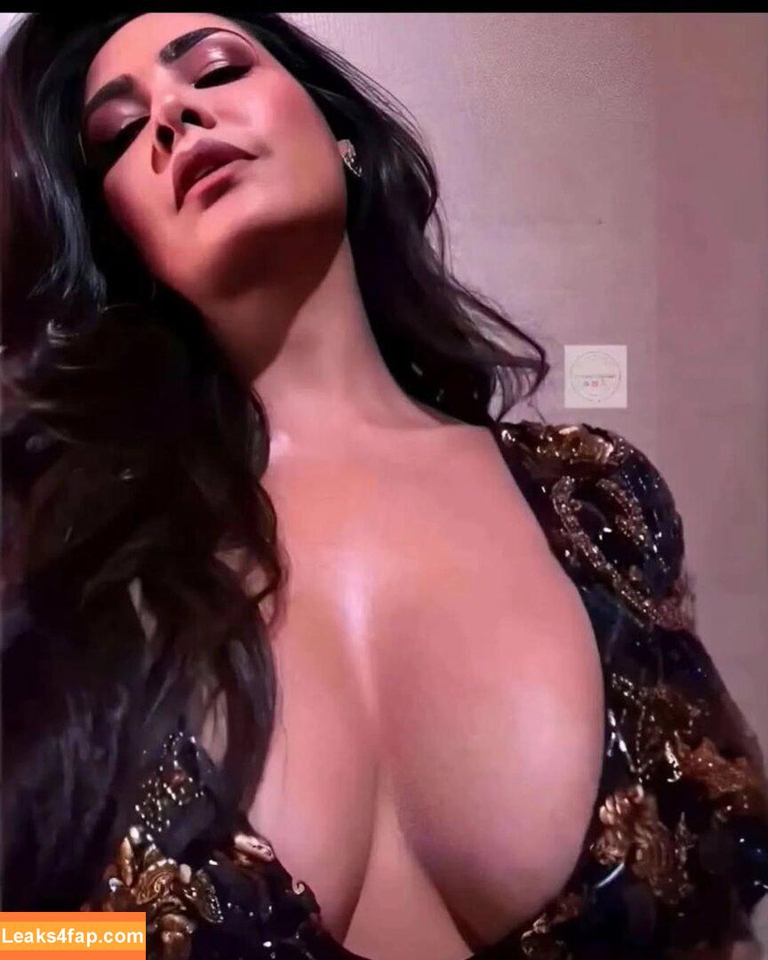 Esha Gupta / egupta слитое фото фото #0084