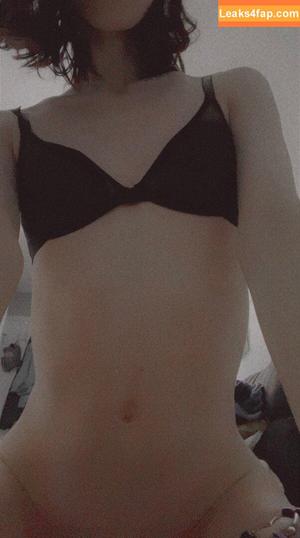 eskayuwu фото #0017