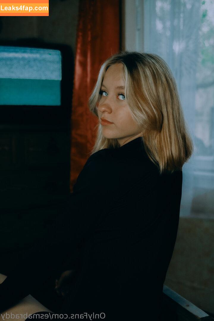 Esmabraddy / emsybrady leaked photo photo #0012