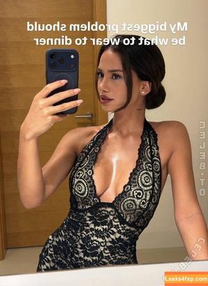 Esra Algac photo #0040