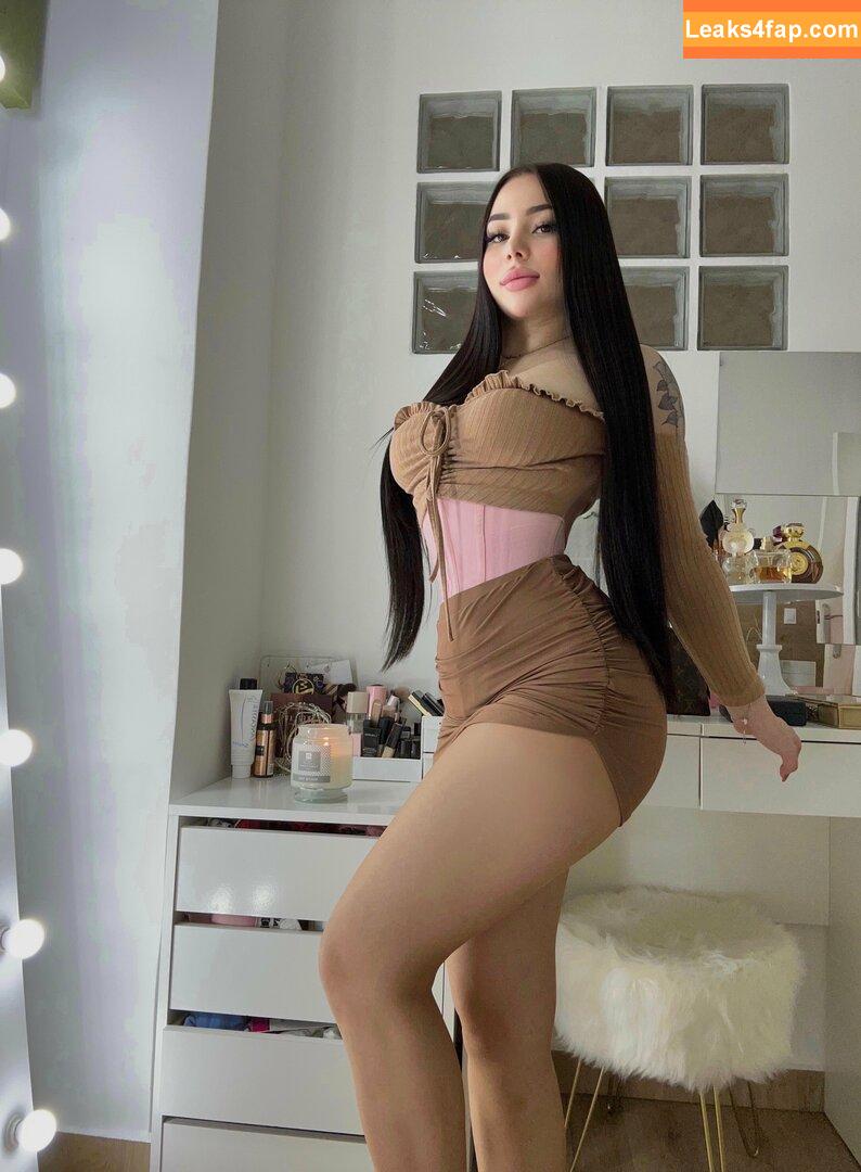 esteladior / dior_the_pug leaked photo photo #0061