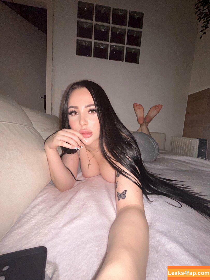 esteladior / dior_the_pug leaked photo photo #0107