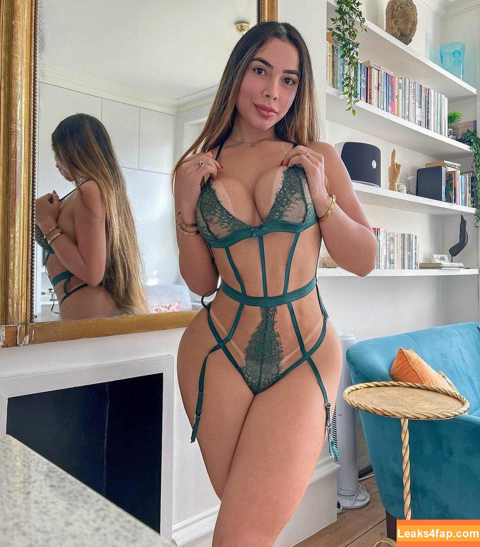 Ester Ana Batista /  leaked photo photo #0059