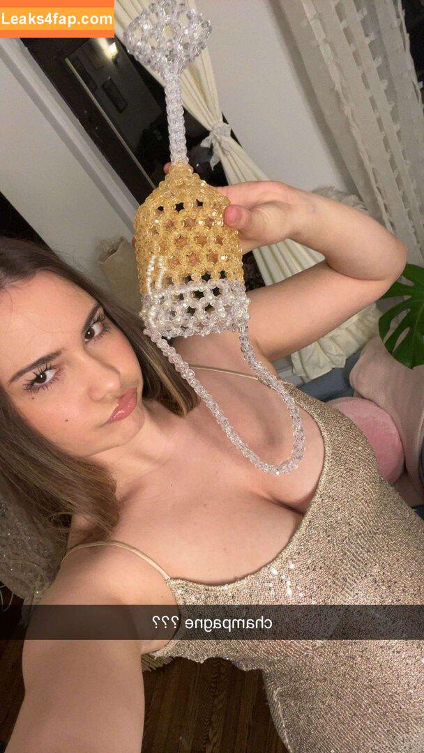 Ester Dobrik / esterrdobrik leaked photo photo #0138