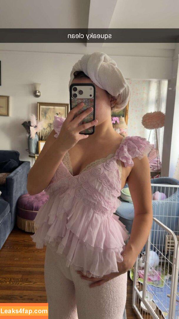 Ester Dobrik / esterrdobrik leaked photo photo #0151