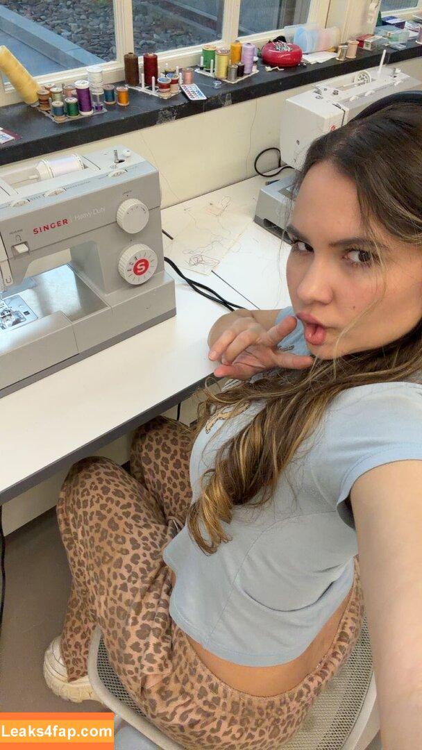 Ester Dobrik / esterrdobrik leaked photo photo #0159