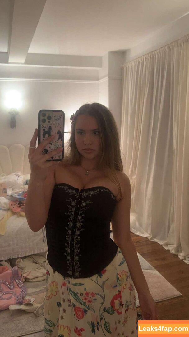 Ester Dobrik / esterrdobrik leaked photo photo #0160