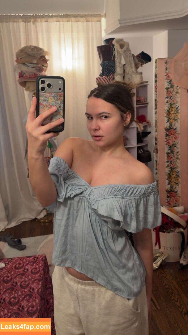 Ester Dobrik / esterrdobrik leaked photo photo #0165