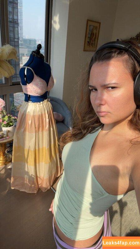 Ester Dobrik / esterrdobrik leaked photo photo #0330