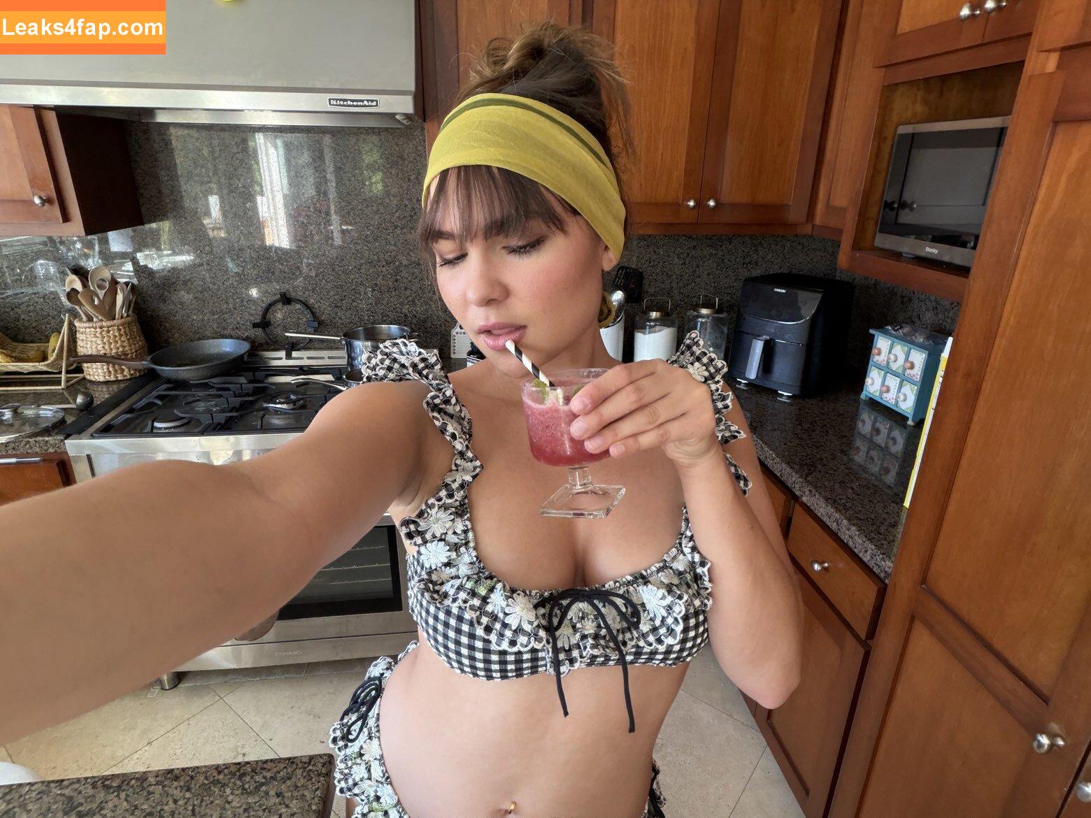 Ester Dobrik / esterrdobrik leaked photo photo #0384