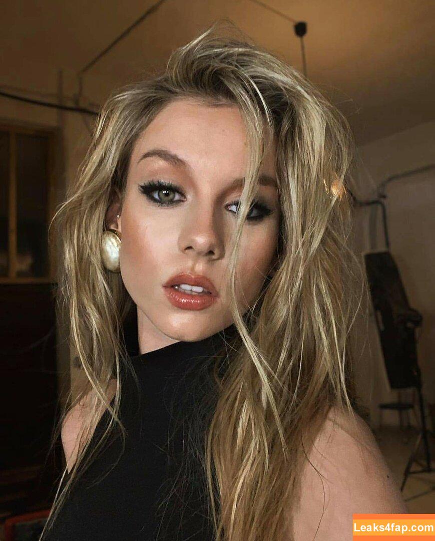 Ester Exposito / ester_exposito слитое фото фото #0020