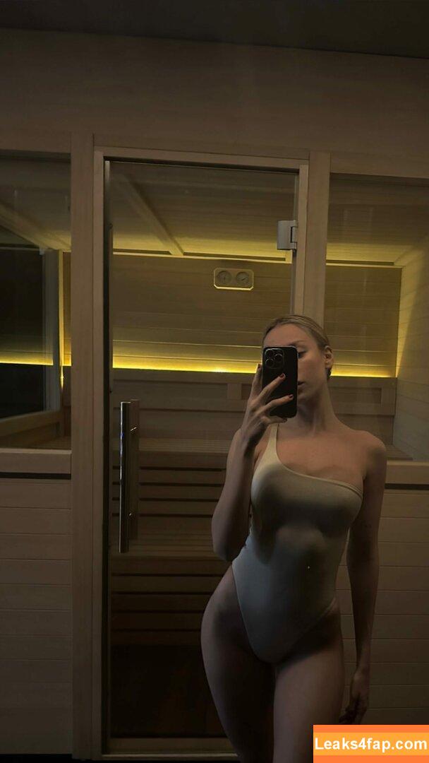 Ester Exposito / ester_exposito слитое фото фото #0024