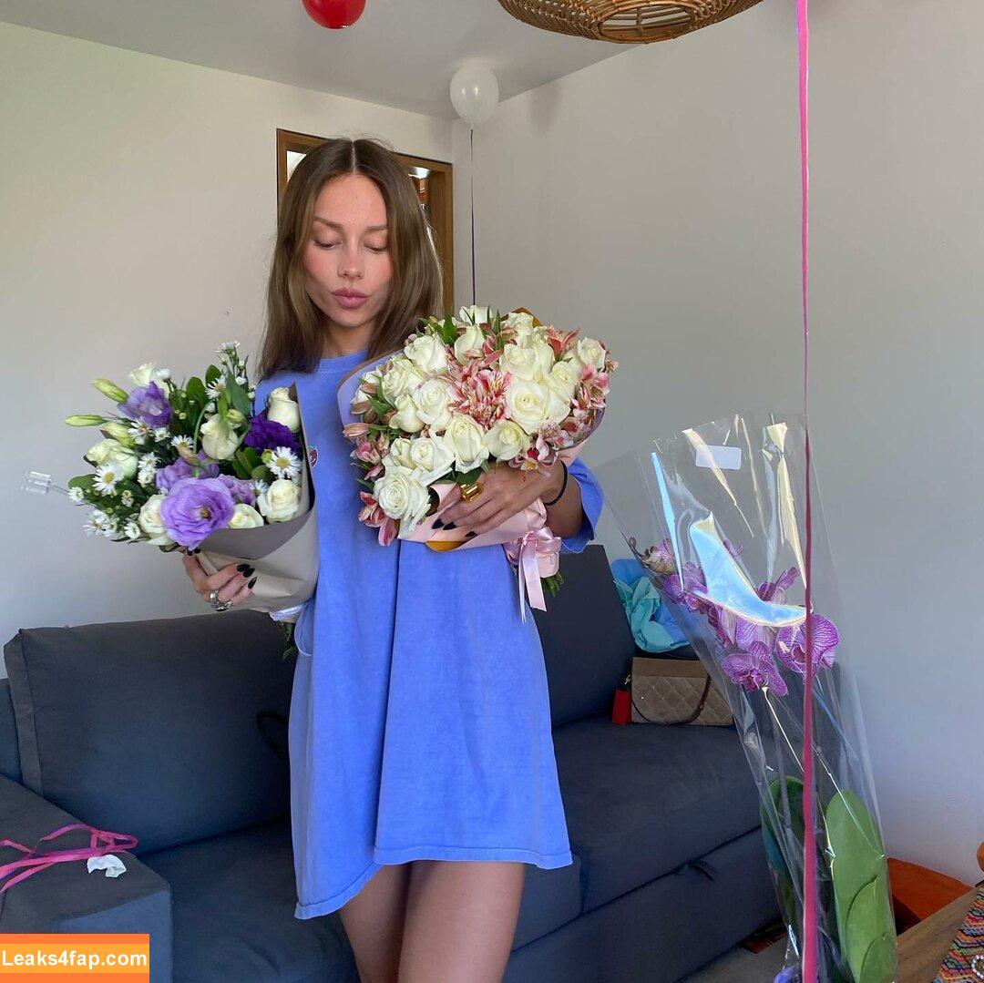 Ester Exposito / ester_exposito leaked photo photo #0060