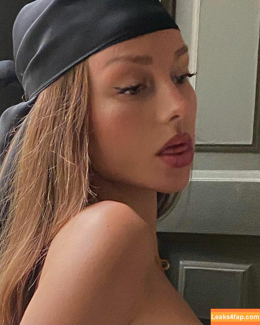 Ester Exposito / ester_exposito leaked photo photo #0063