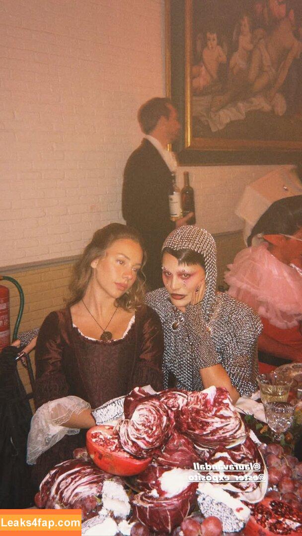 Ester Exposito / ester_exposito leaked photo photo #0436