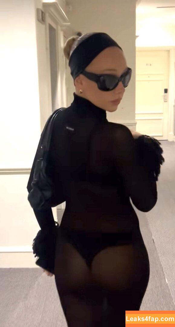 Ester Exposito / ester_exposito / https: / iesterexposito leaked photo photo #0502