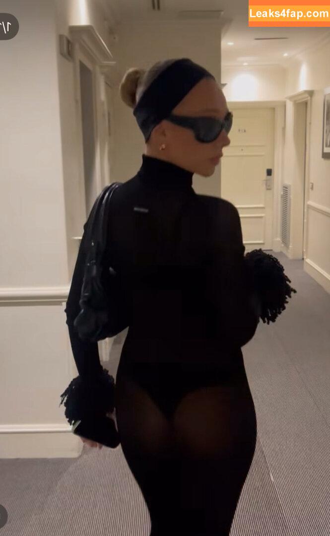 Ester Exposito / ester_exposito / https: / iesterexposito leaked photo photo #0503